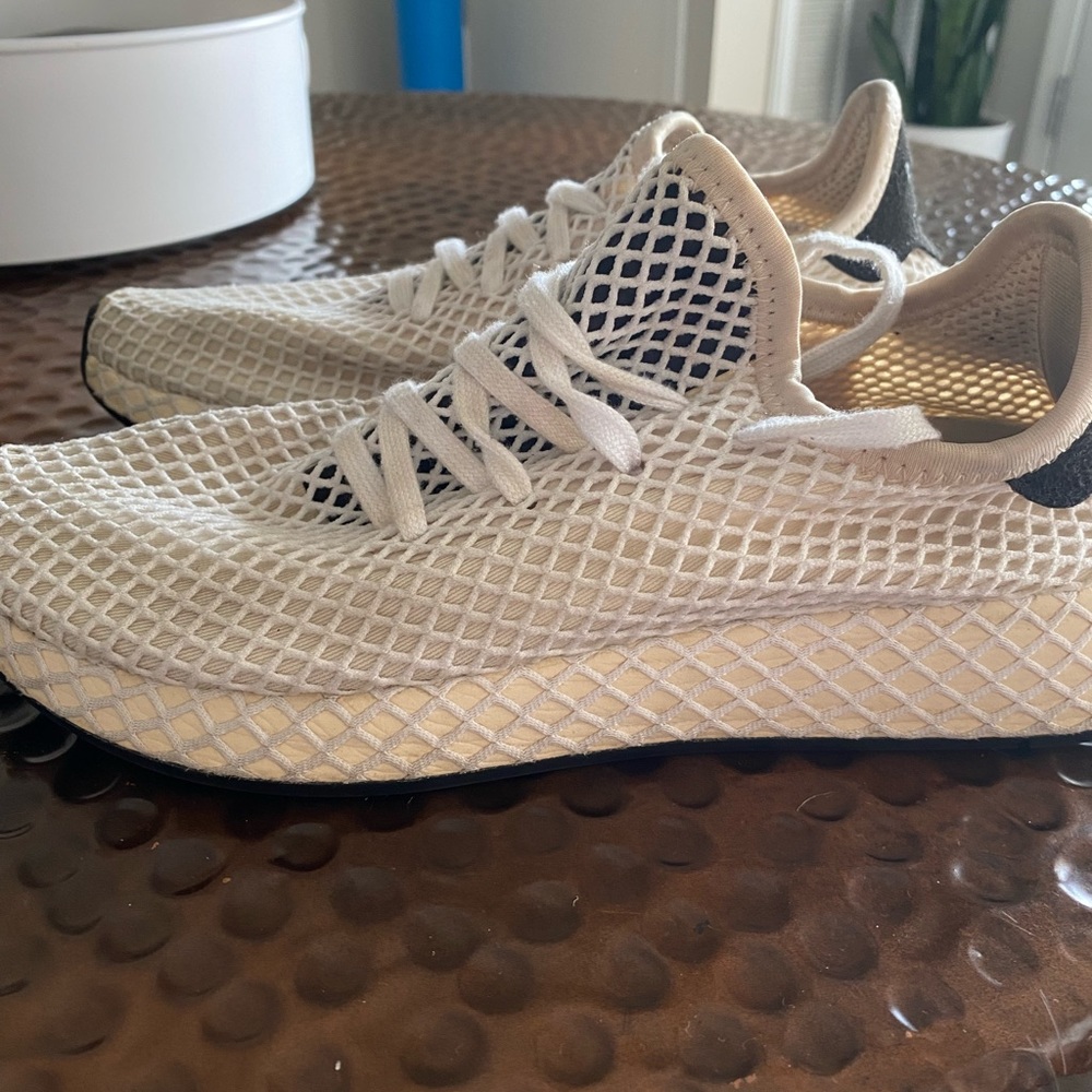 Adidas Derupt shoes
